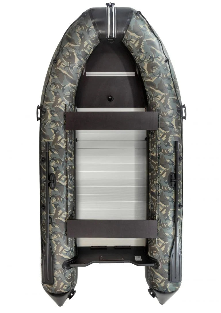 Navigator LK400AL Camo Boat